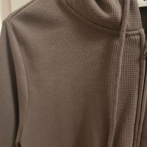Sunday Best Taupe Waffle Knit Cropped Hoodie - Picture 3 of 3